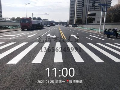 蘇州道路劃線進(jìn)程中遇見的五種狀況和有什么解決的方案？
