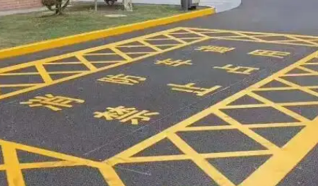 蘇州廠區劃線，廠區門禁止占用畫法？